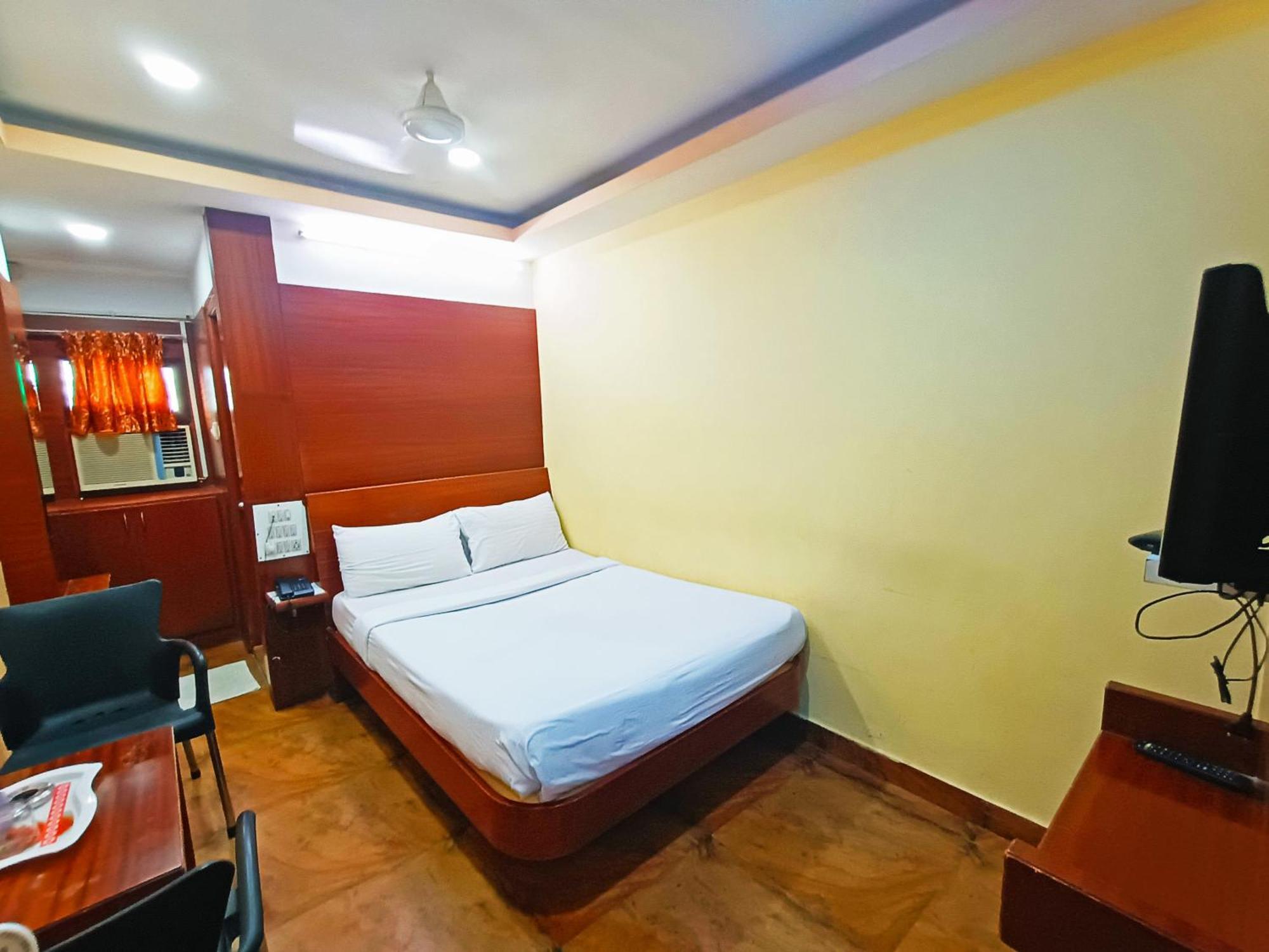 Pavithra Paradise Bangalore Exterior foto